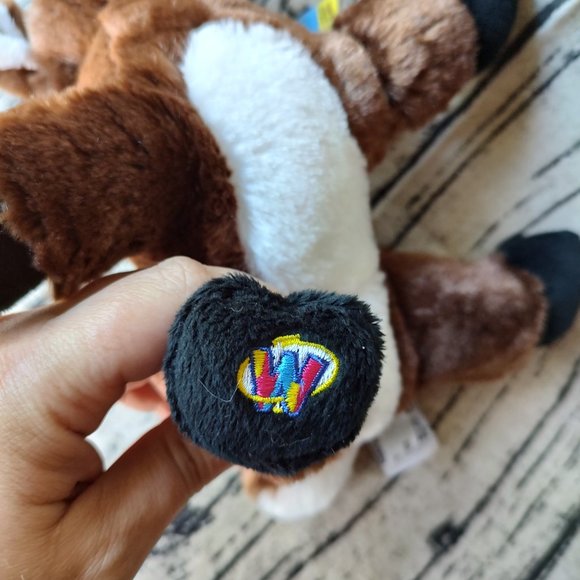 Ganz Webkinz reindeer HM137 not sure on the code - Picture 11 of 11